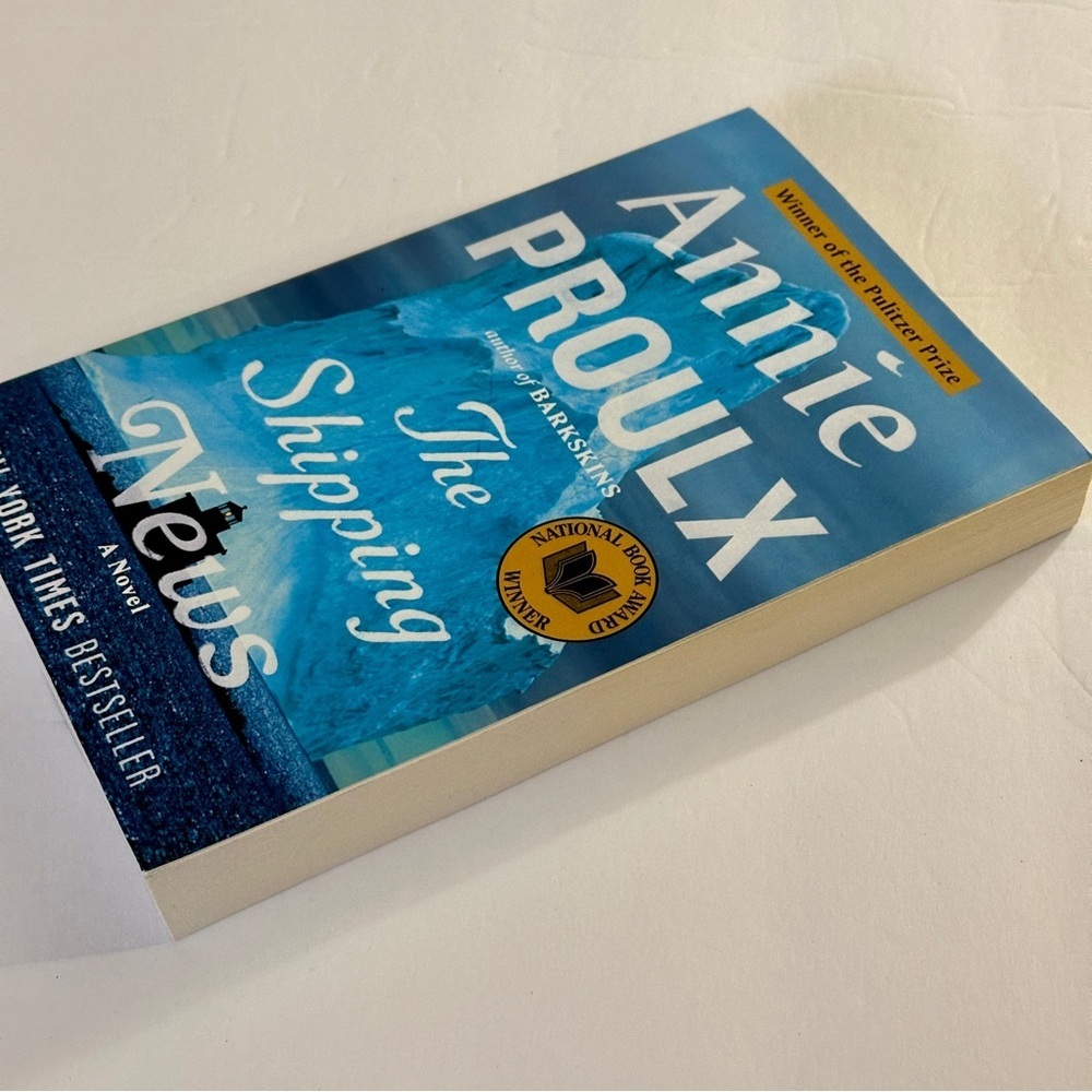 The Shipping News: A Novel by Annie Proulx | Literary Fiction |  Paperback Book - Picture 5 of 7